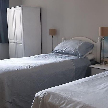 Seafront Apartment, Ground Floor, Free Parking Newcastle  Dış mekan fotoğraf